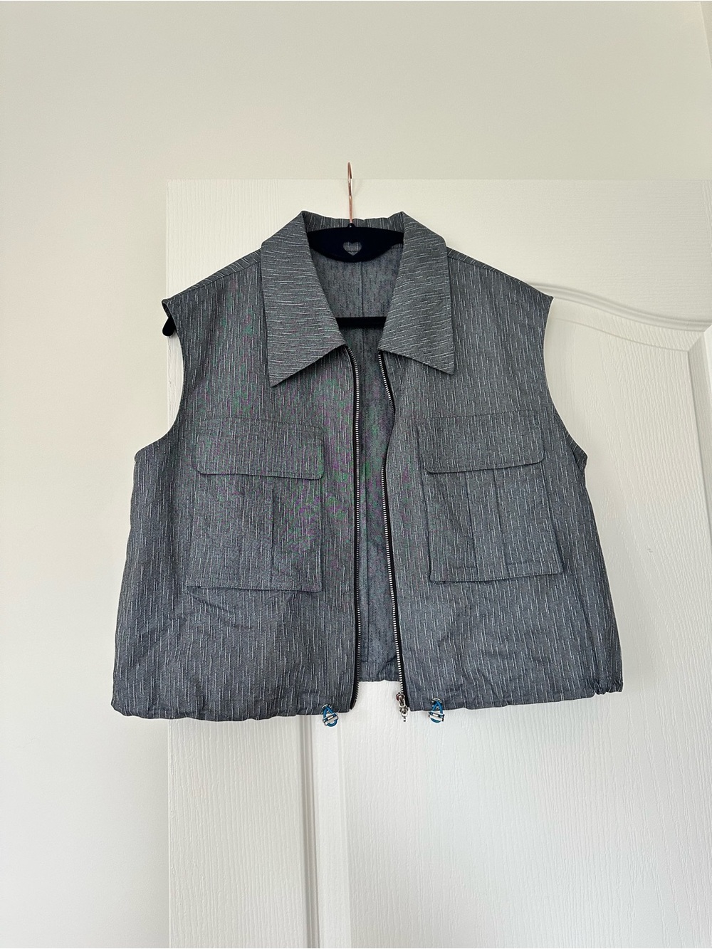 Gray Sleeveless Vest with Front Pockets
